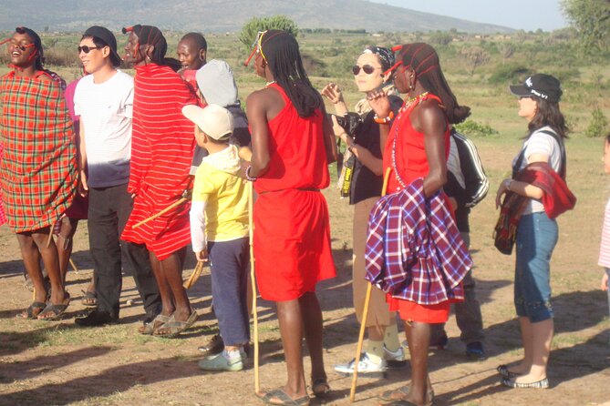 2 nights 3 days Masai Mara safari package - Leaving Nairobi at 7:30 in the morning