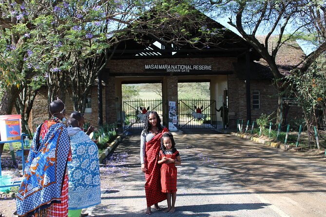 3-Day Maasai Mara Sharing Safari in a 4x4 Land Cruiser Jeep - The optional Maasai village visit