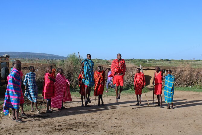 3-Day Maasai Mara Sharing Safari in a 4x4 Land Cruiser Jeep - Your first Maasai Mara game drive