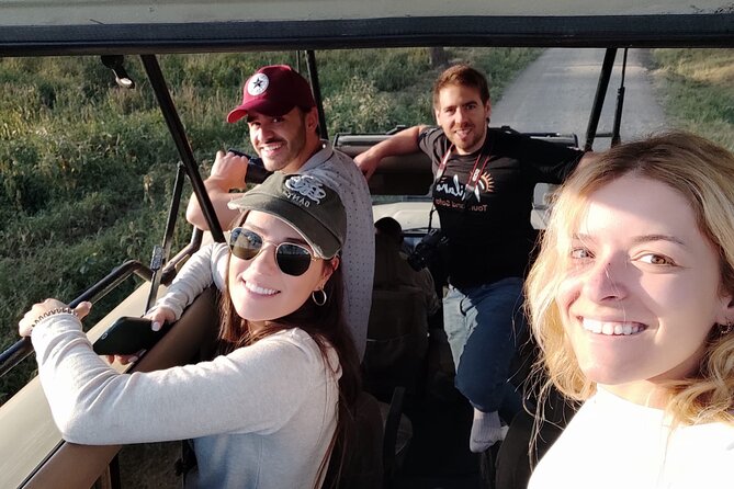 4 Days Masai Mara and Lake Nakuru Mid-Luxury safari - The morning exit drive and the road to Masai Mara