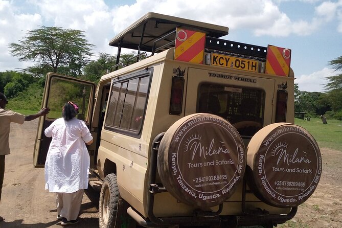 4 Days Masai Mara and Lake Nakuru Mid-Luxury safari - A full Masai Mara day with flexible game drives