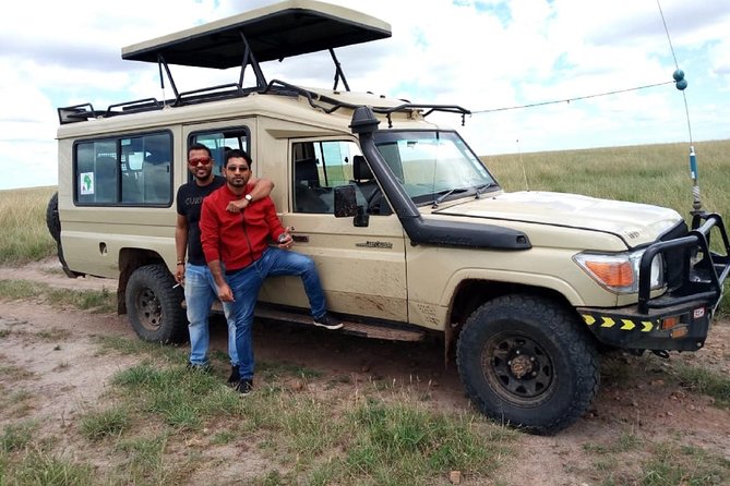 4-days safari: Tsavo east, west and Amboseli national parks - Day 2: Tsavo West, Mzima Springs, and mountain views