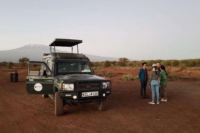 5 Days Lake Naivasha, Lake Nakuru, & Masai Mara - Nairobi to Lake Naivasha, with a Rift Valley viewpoint