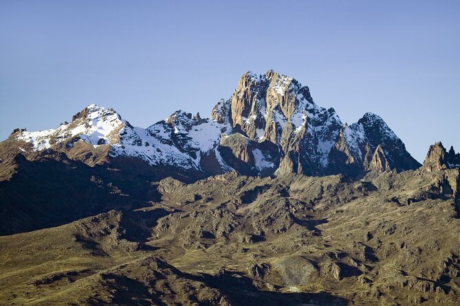 5 Days Mount Kenya Climbing Via Chogoria Sirimone Route - Five details that shape the experience