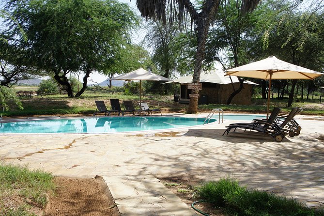 6 Days private safari package Kenya - Is $4,916.54 Per Person Good Value?