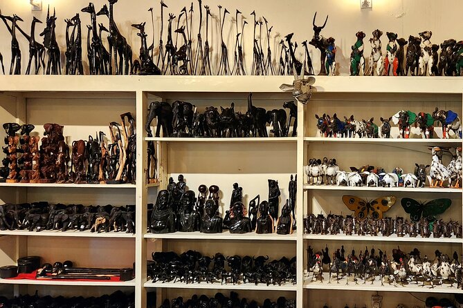 African Gemstones, Garnets Jewelry, Beads & Crafts Shopping Tour - Kobe Tough Beads and Leather: the most personal stop