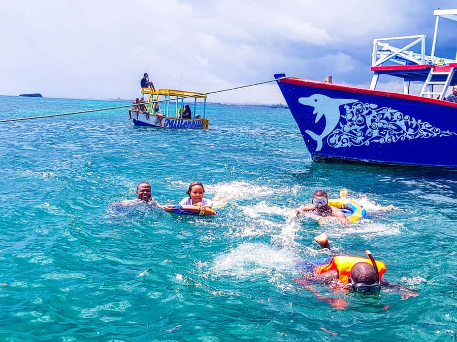 Blue Safari: Snorkeling at Watamu Marine Park & Seafood - Sudi Island and the optional canoe ride