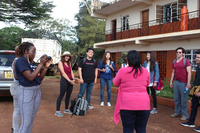 Coffee farm tour, coffee roasting and tasting experience - From coffee tree to processing stage
