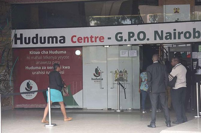 Day tour at the Nairobi city center - Two hours at the Nairobi National Museum