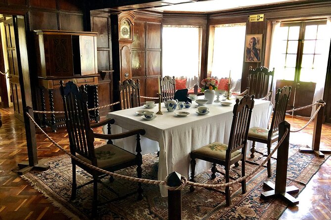 Day Tour Giraffe Center, Karen blixen and Lunch at Carnivore - What the private transport changes