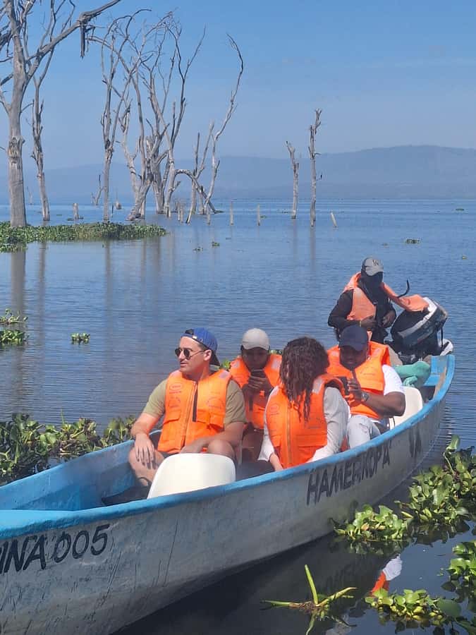 Day trip lake Naivasha and Hells gate - The Great Rift Valley viewpoint and the road west