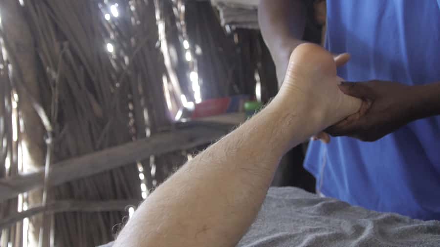 Diani Beach: Authentic Traditional Massage with Sea View - Choosing Between Swedish, Deep Tissue, and Sports Massage
