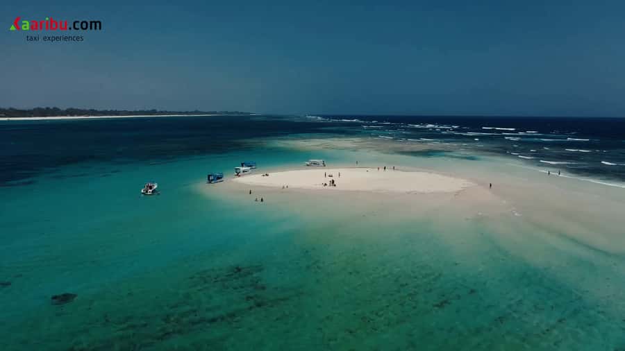 Diani Beach: Glass-Bottom Boat Cruise to Robinson Island - Practical Details That Affect Your Day