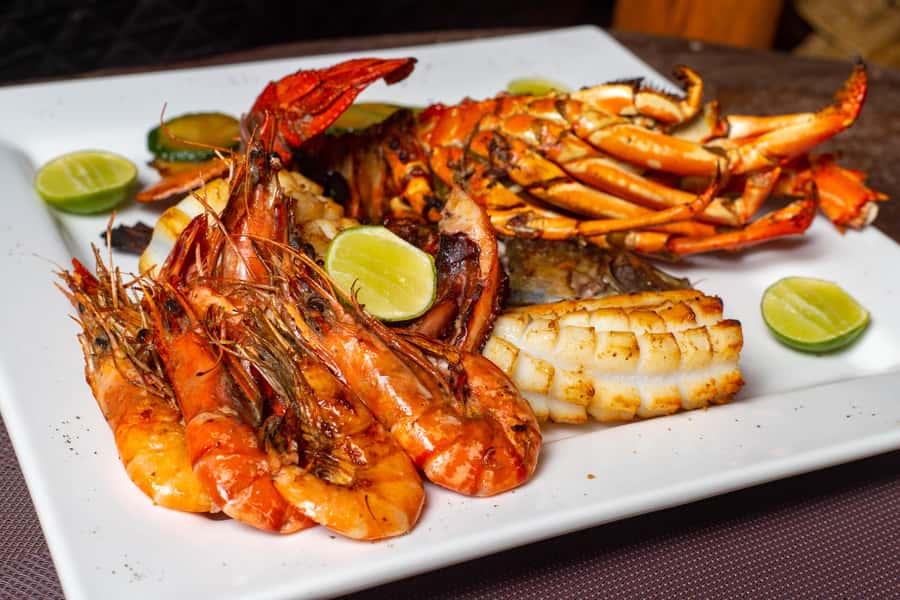 Diani Beach: Sunset Dhow Cruise with Dinner - Starting at Estuary Beach Restaurant & Bar