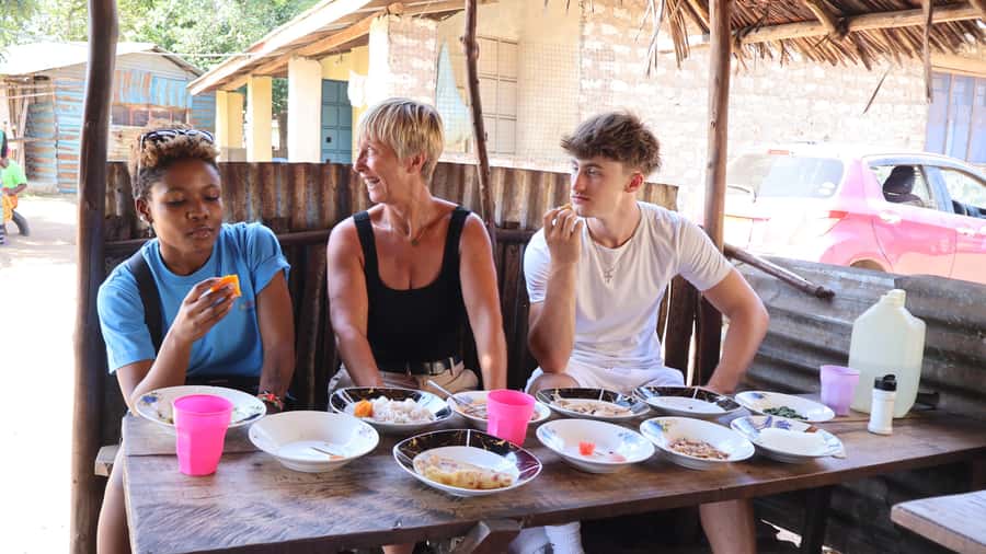 Diani: Market and Street Food Walking Tour - Key points at a glance