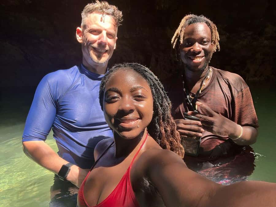 Diani: Snorkeling and Swimming at African Pool in Tiwi Beach - Choosing the route across Tiwi Beach