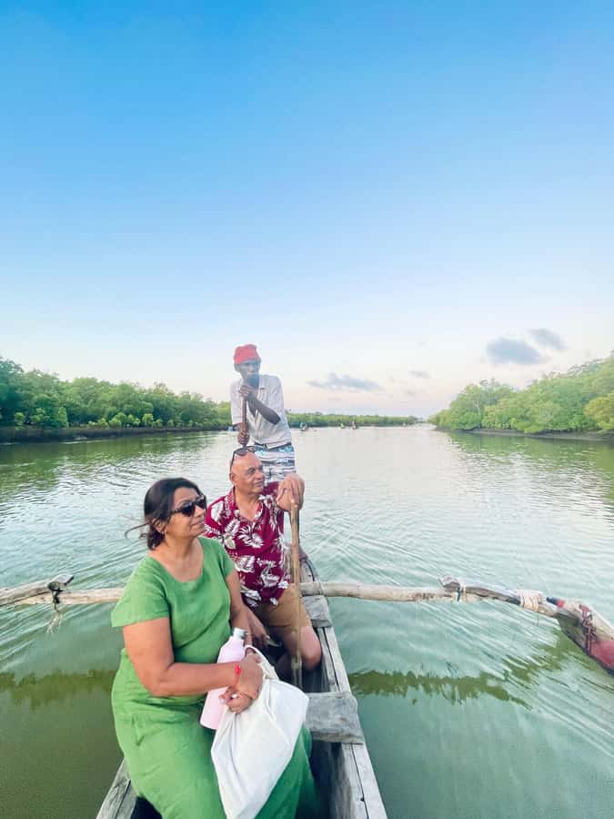 Diani: Sunset Canoe Tour along the River with Mangroves - Key points to know before you go