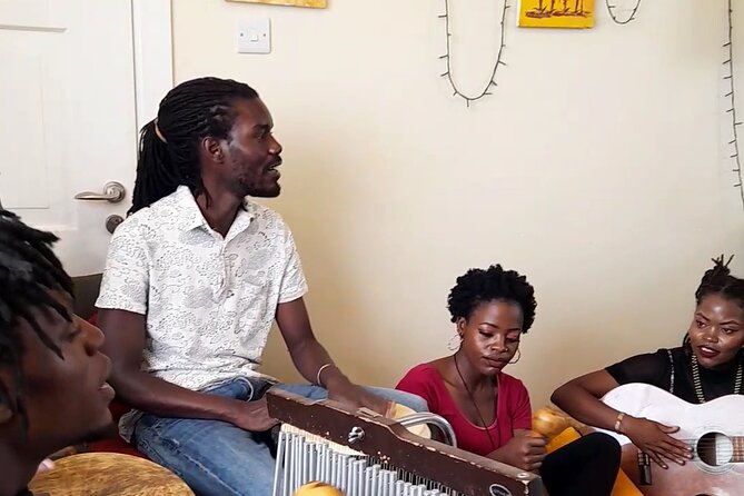 Enjoy Local Cuisine, Music & drumming with @Senyorcjeysofficial - Picking up the drums and learning the beat