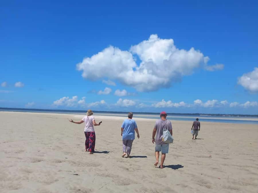 From Diani Beach: Funzi Island Full Day Excursion with Lunch - The early drive from Diani to Bodo