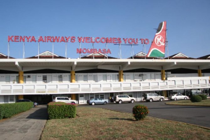 From Mombasa Airport: Diani transfer in a minivan (5 pax) - Key points at a glance