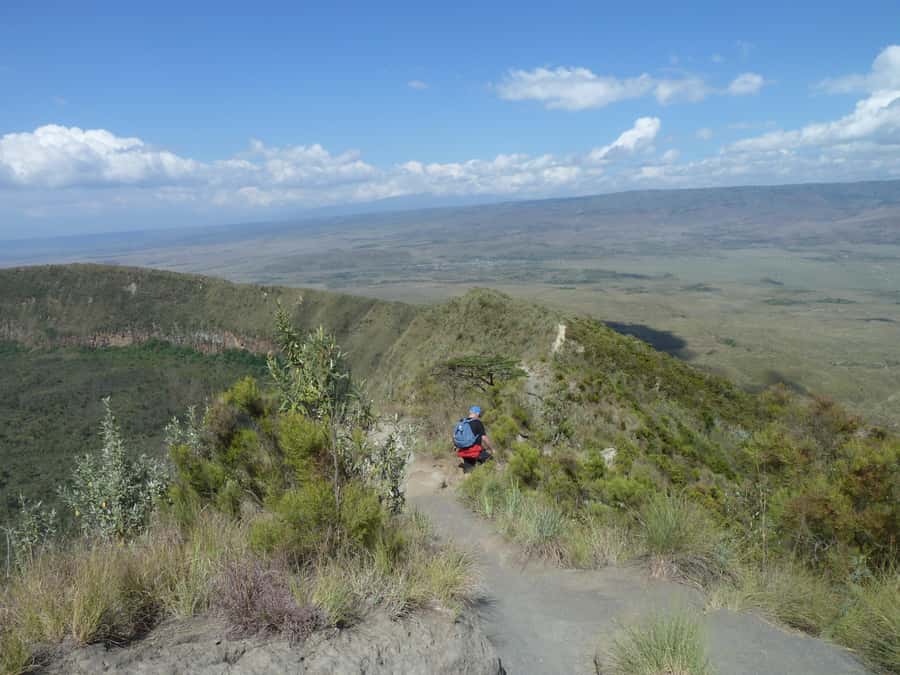 From Nairobi: Day Tour to Mount Longonot (Private) - The 6:00 a.m. departure through the Kikuyu highlands