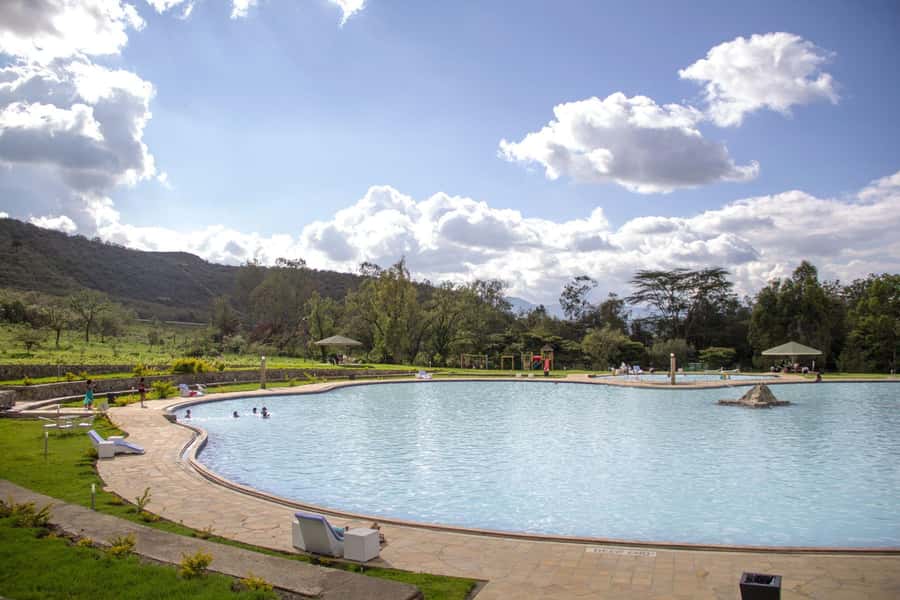From Nairobi: Day Trip to Lake Naivasha and Hell's Gate - The drive from Nairobi and the Great Rift Valley stop