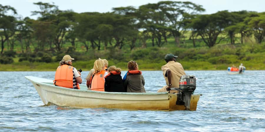 From Nairobi: Lake Naivasha and Hell's Gate Park Day Tour - Cruising Across Lake Naivasha