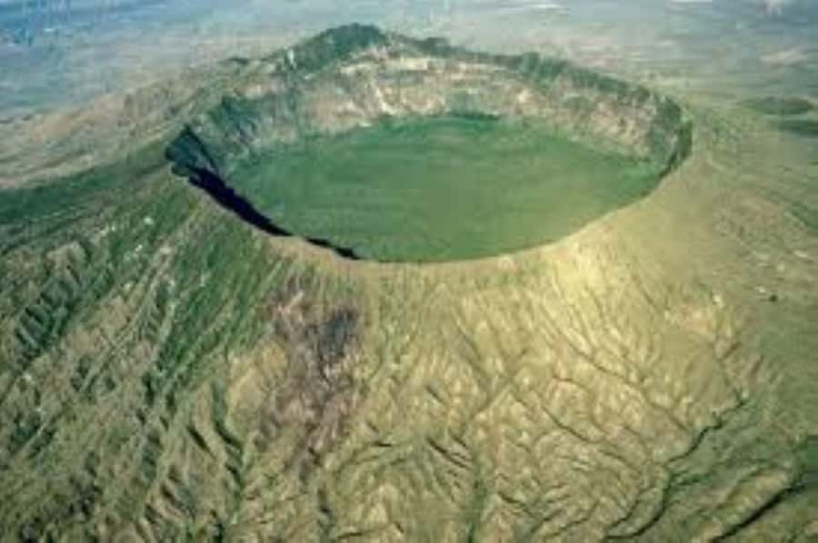 From Nairobi: TRIP TO MOUNT LONGONOT NATIONAL PARK - Starting the Mount Longonot trail at 6,000 feet