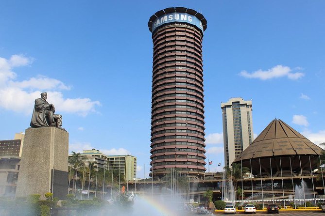 Full Day Nairobi Cultural and Historical Tour - Giraffe Centre and the Rothschild giraffe