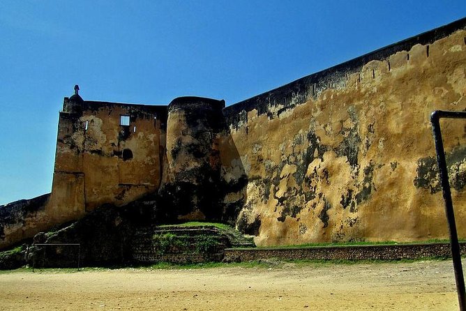 Full-Day Tour of Mombasa - Walking Old Town and reading Mombasa’s architecture