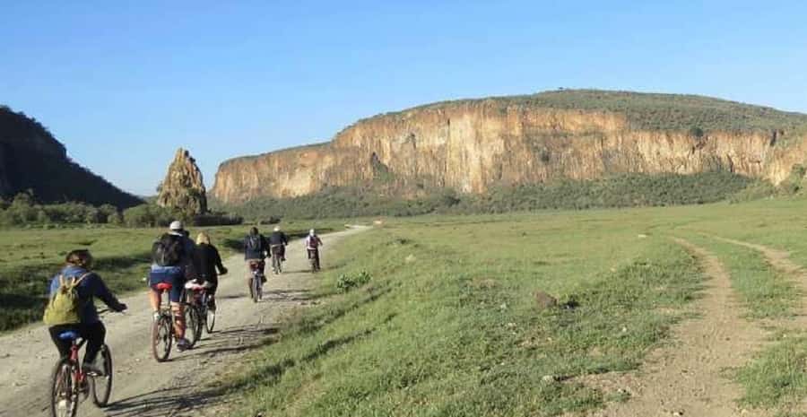 Group joining day tour to Hell's Gate and Lake Naivasha - Why this Nairobi day trip works