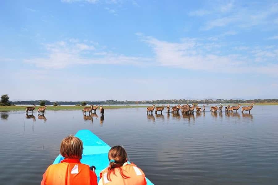 HELL'S GATE AND LAKE NAIVASHA BOAT RIDE FROM NAIROBI. - Cycling through Hell’s Gate National Park
