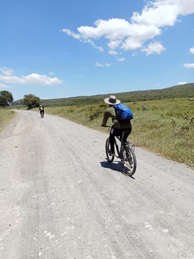 HELLS GATE AND LAKE NAIVASHA DAY TRIP FROM NAIROBI. - The extra fees change the value