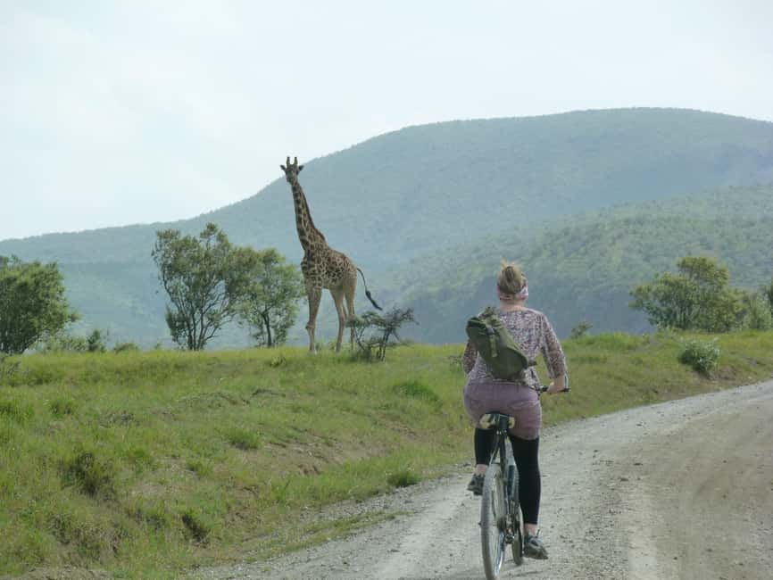 Hellsgate and Lake Naivasha Day Trip from Nairobi - Cycling through Hell’s Gate National Park