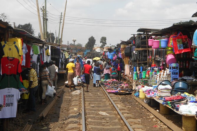 Kibera culture tour - A tea or soda stop during the three-hour walk
