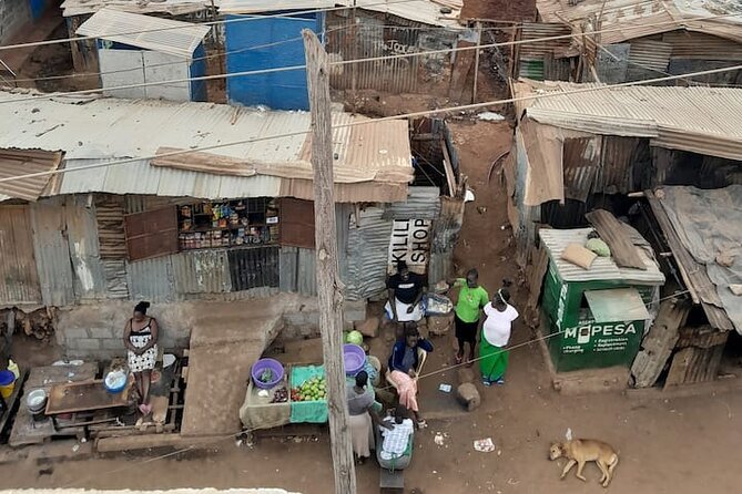Kibera Slum Tour with a Local - Fourth stop: a welcome inside a local home
