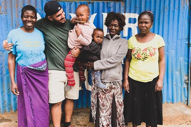 Kibera slum tour with Lucas - Toi Market: Start With Everyday Commerce