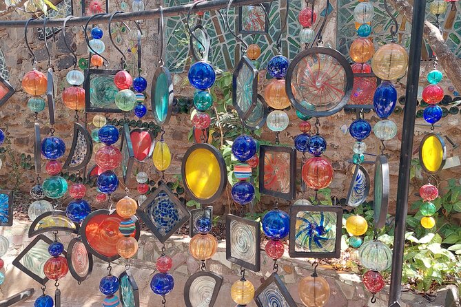 Kitengela Anselm Hot Glass tour - A Samburu or Maasai welcome at the studio