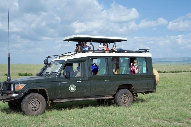 Lake Nakuru, Naivasha & Masai Mara 4 Days Private Jeep Safari - Day four: returning to Nairobi via Longonot