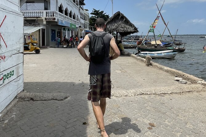 Lamu Old Town Walking Tour - Market streets and the working side of Lamu