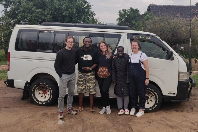 Maasai Mara Safari!! - Day three: Maasai culture or the return to Nairobi