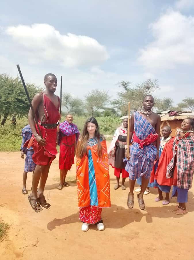 Maasai Village: Cultural Experience of The Maasai Tradition - A welcome of song, movement, and jumping