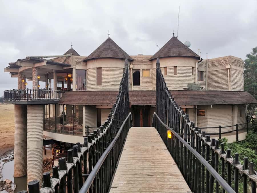 Mombasa: 2-Day Safari to Taita Hills Game Sanctuary - Lunch and a pause at Taita Hills Lodge