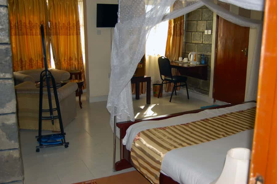 Nairobi: 4 Day Masai Mara and Lake Nakuru Camping Safari - Day four: white rhinos and flamingos at Lake Nakuru