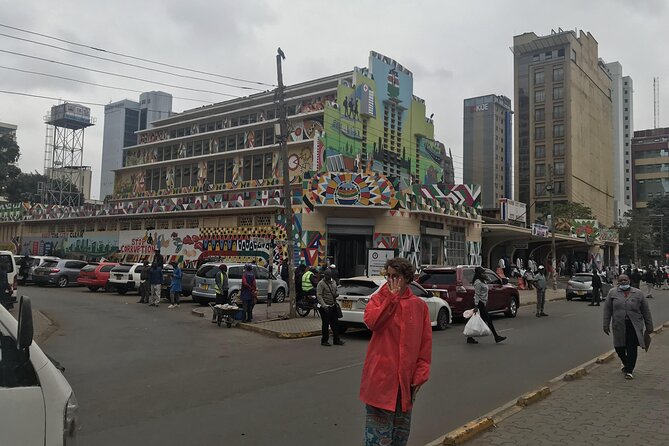Nairobi City Guided Walking Tour - Dedan Kimathi and Tom Mboya: Independence in Statue Form