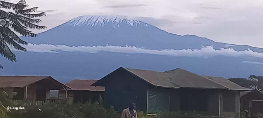 Nairobi:Day trip to Amboseli National park & Maasai village - Lunch, water, and the practical cost