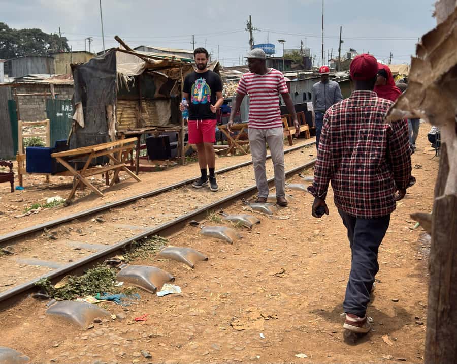 Nairobi: Explore Kibera Slum with Local Guides - The Office Briefing and Panoramic Viewpoint