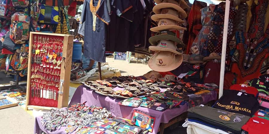 Nairobi: Explore Maasai Market for Unique Souvenirs - Starting near Hilton Arcade on Mama Ngina Street