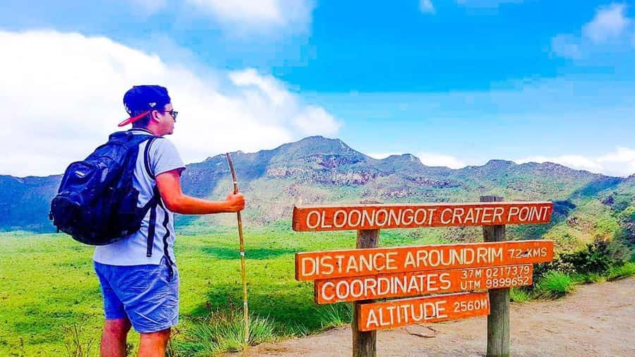 Nairobi: Full-Day Mount Longonot Hike with Boat Tour - The first climb: gentle enough to fool you