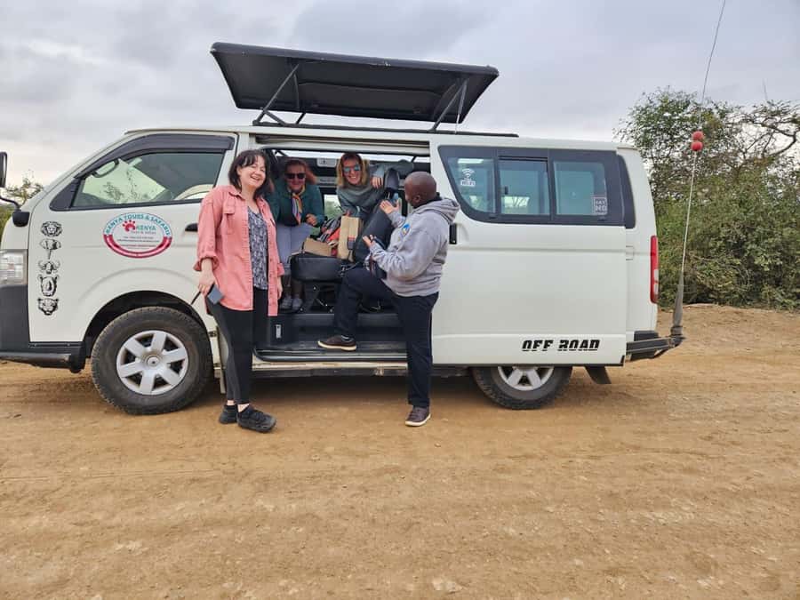 Nairobi: Giraffe Center, Elephant Orphanage, and Beads Tour - Booking advice and final verdict